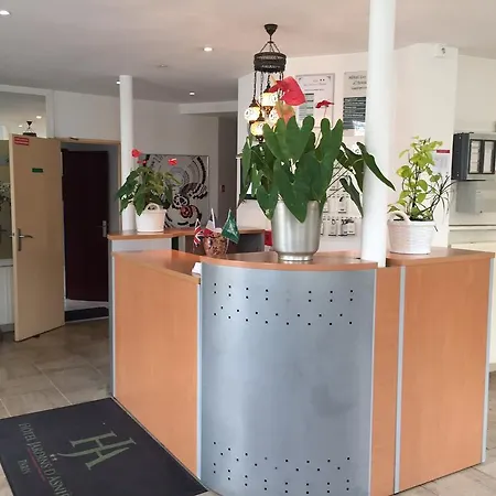 Les Jardins D'asnieres Hotel 2*