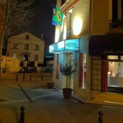 Les Jardins D'asnieres Отель 2*