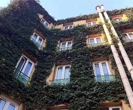 Hotel Les Jardins D'asnieres 2*